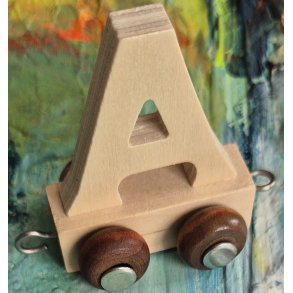 Kinder and Kids Navnetog A