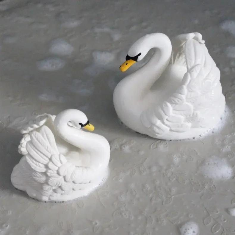 Natruba Badeleget�j svane-hvid-stor