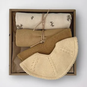 Saga copenhagen gaveske- must have baby box- Shades of Corn Field
