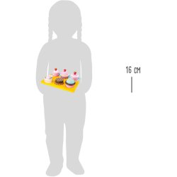 Small foot kager og cupcakes st i tr